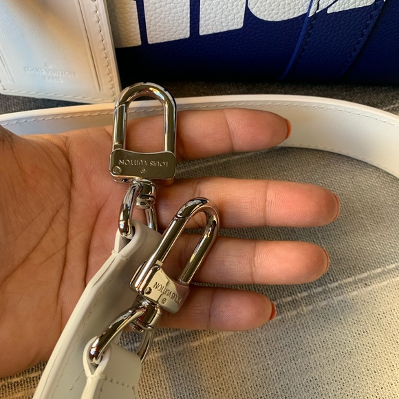 *SOLD*Louis Vuitton City Keepall - Picture 8 of 8